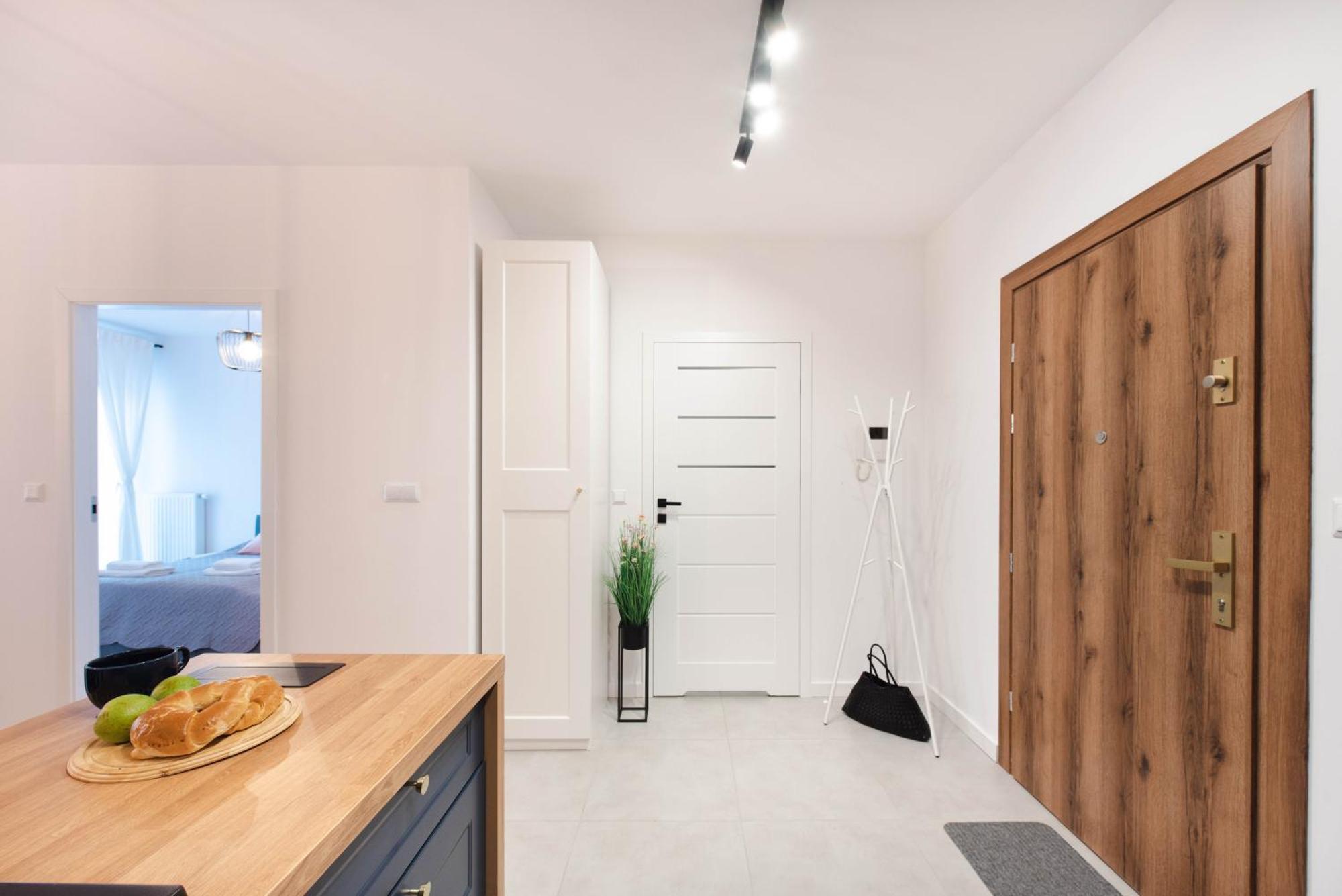 Spacious And Modern Apartment Lwowska, Close To Kazimierz Krakow Exterior photo